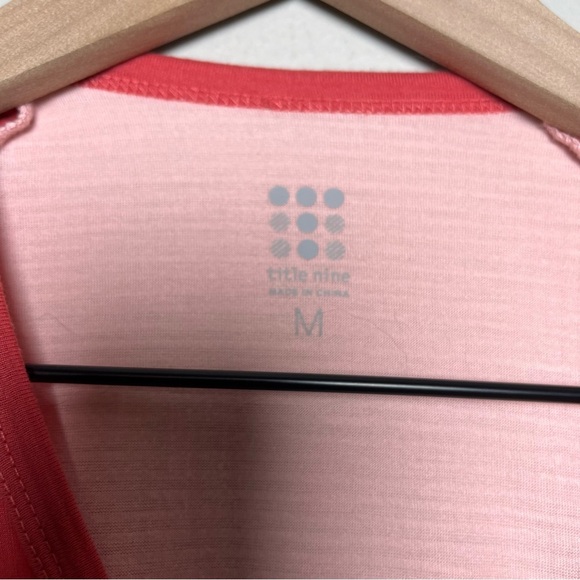 Title‎ Nine Women Shirt Medium Pink Ringer 70s Waist Length Crewneck Notton - Picture 4 of 6